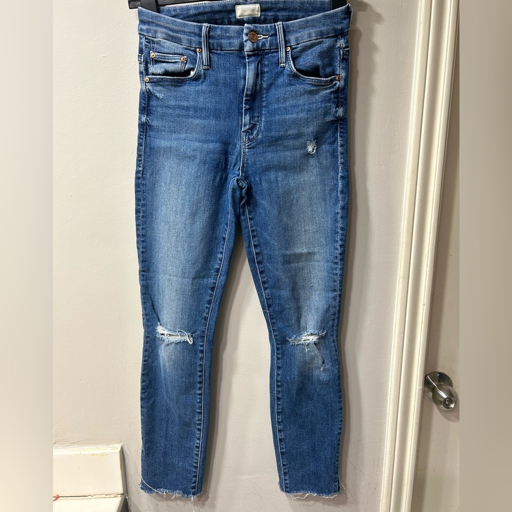MOTHER  High Waisted Looker Ankle Fray Size 25